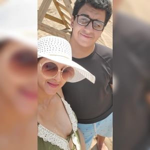 Meet your Posher, Rivera